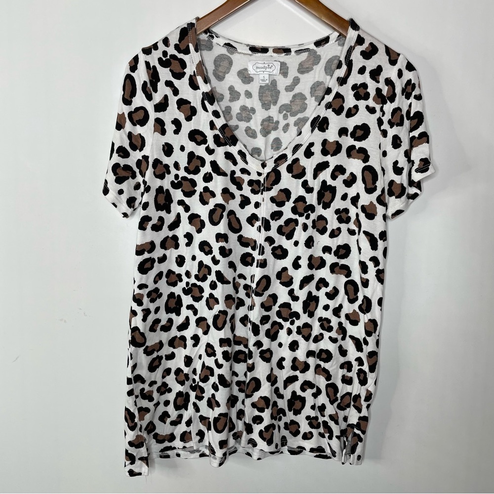 Mudpie Leopard Print V-Neck Top Small
